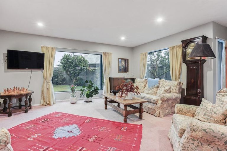 Photo of property in 4 Gibbs Drive, Woodend, 7610