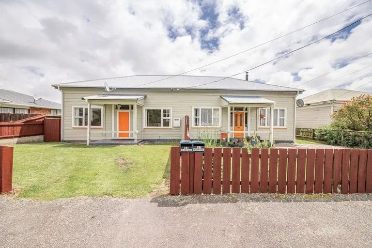 Photo of property in 82- 84 Queen Street, Westport, 7825