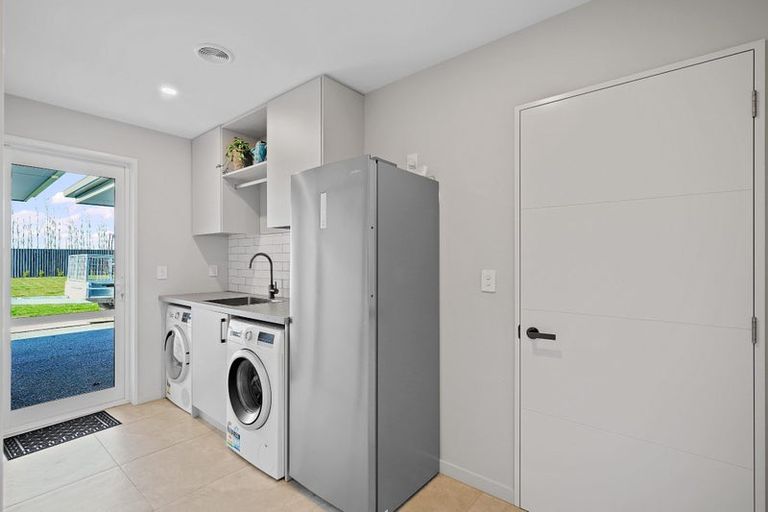 Photo of property in 31 Suffolk Drive, Kirwee, 7571