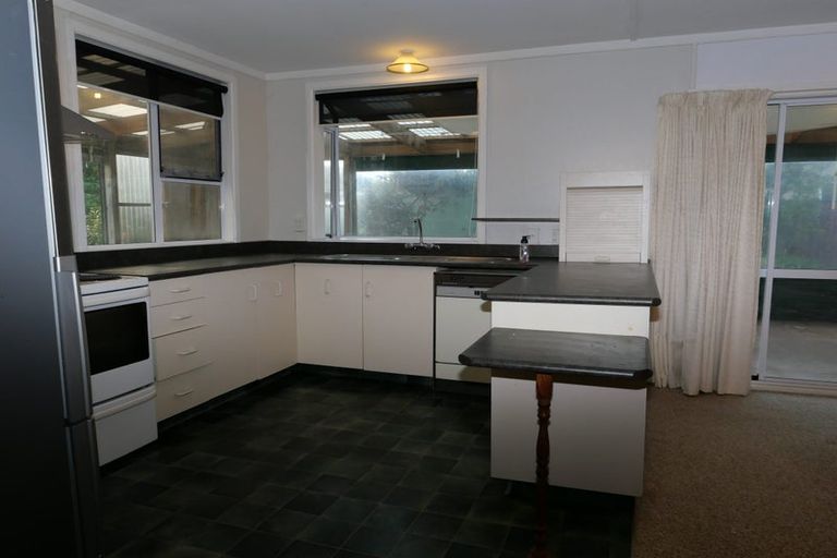 Photo of property in 27 Moana Street, Otaki Beach, Otaki, 5512