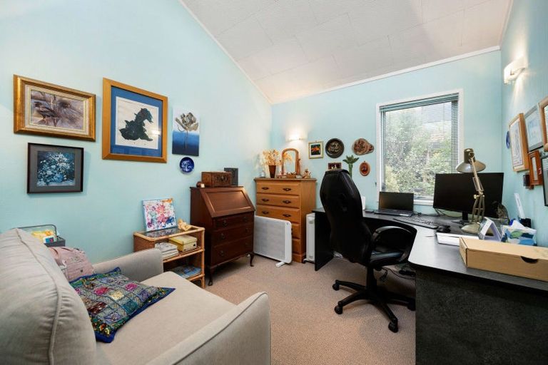 Photo of property in 1 Sheriff Place, Riverlea, Hamilton, 3216