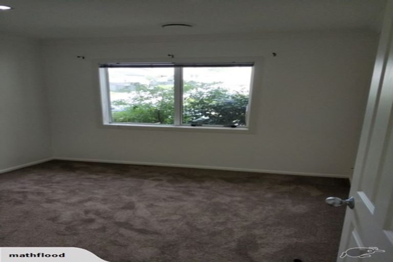 Photo of property in 4 Comber Place, Johnsonville, Wellington, 6037