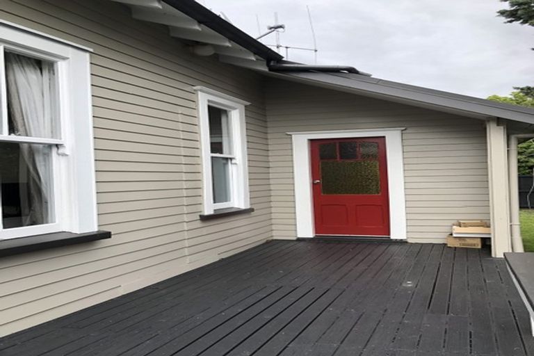 Photo of property in 13 Coates Street, Hamilton East, Hamilton, 3216