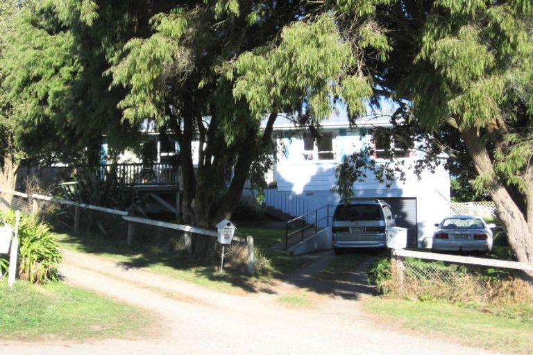 Photo of property in 91 Lupin Road, Otaki, 5512