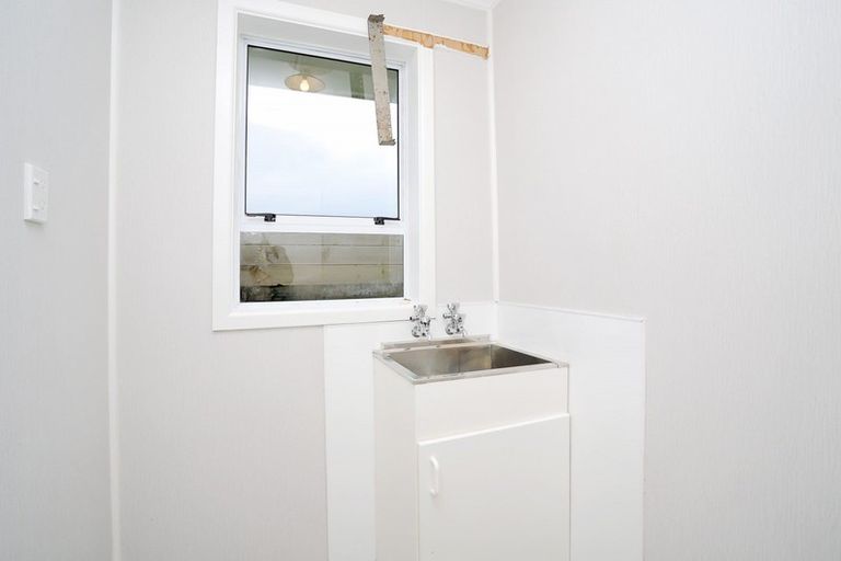 Photo of property in 28 Carron Street, Waverley, Invercargill, 9810
