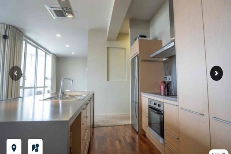 Photo of property in Stadium Garden Flats, 215/107 Thorndon Quay, Pipitea, Wellington, 6011