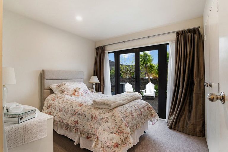 Photo of property in 37 Starlight Cove, Hobsonville, Auckland, 0618
