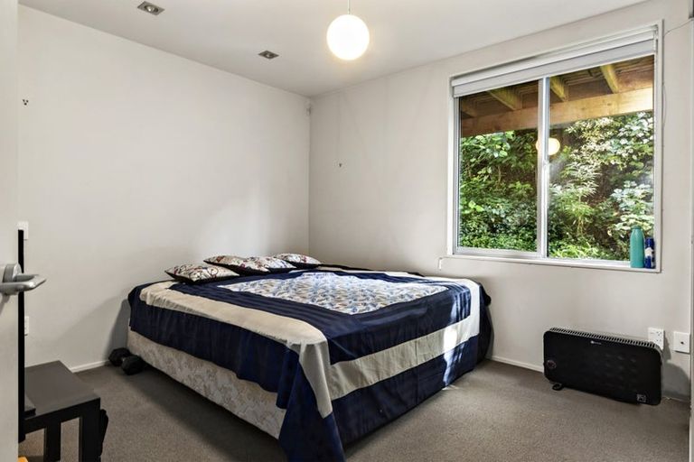 Photo of property in 9/2 Onslow Road, Khandallah, Wellington, 6035