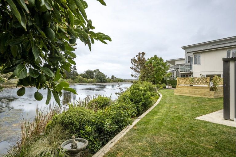 Photo of property in 17 Collison Terrace, Haumoana, 4102