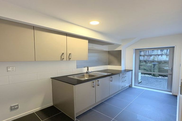 Photo of property in 7 Zara Court, Windsor Park, Auckland, 0632