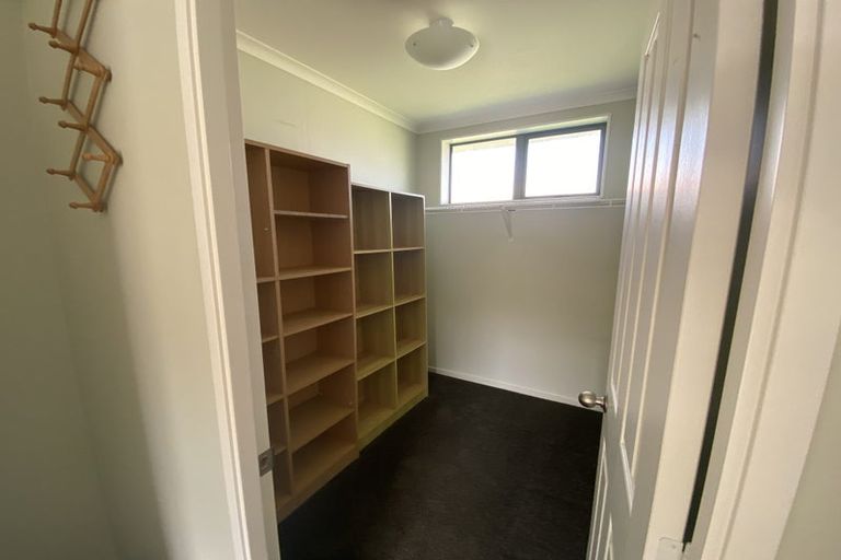 Photo of property in 45 Morewa Place, Takanini, 2112