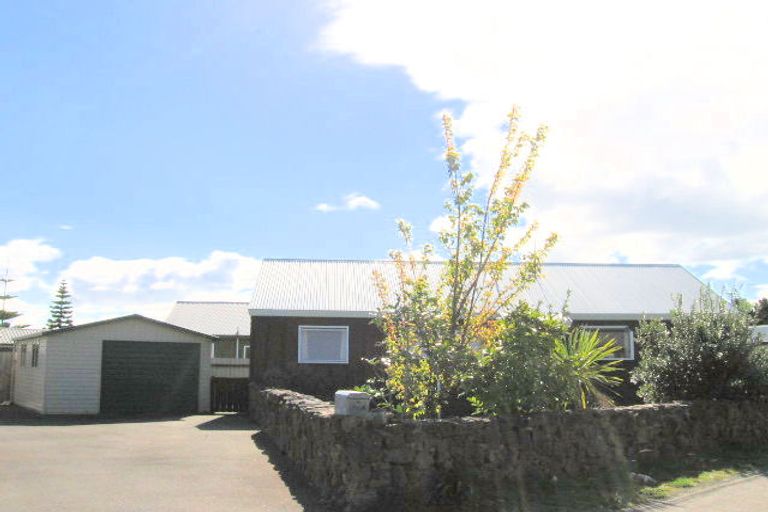 Photo of property in 10a Redditch Place, Papamoa Beach, Papamoa, 3118