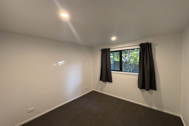Photo of property in 5 Haslett Place, Upper Riccarton, Christchurch, 8041