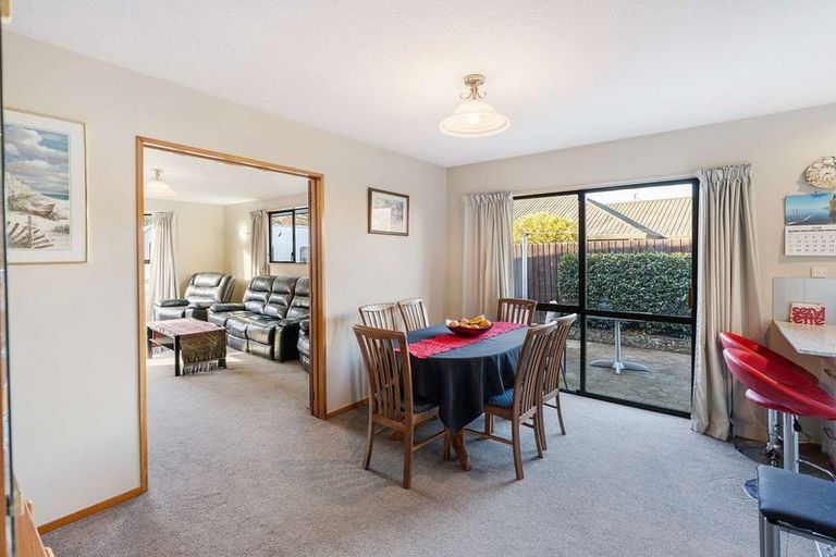 Photo of property in 2/81 Lancewood Drive, Halswell, Christchurch, 8025