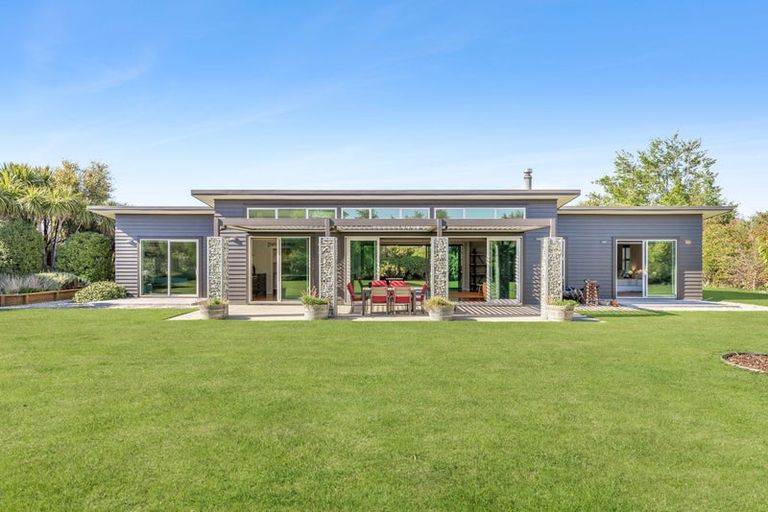 Photo of property in 28 Sam John Place, Lake Hawea, 9382