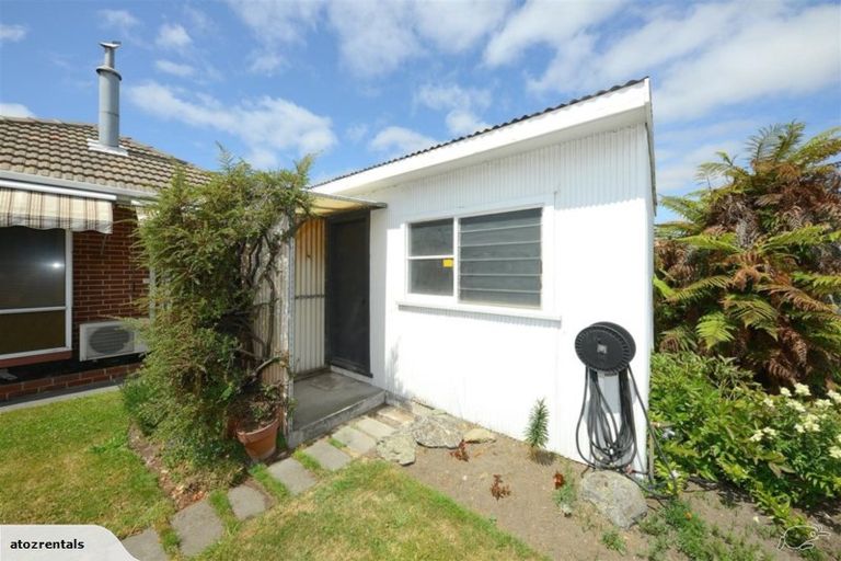 Photo of property in 22 Shands Road, Hornby, Christchurch, 8042