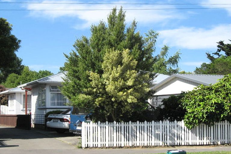 Photo of property in 24 Woodbury Street, Avonhead, Christchurch, 8042