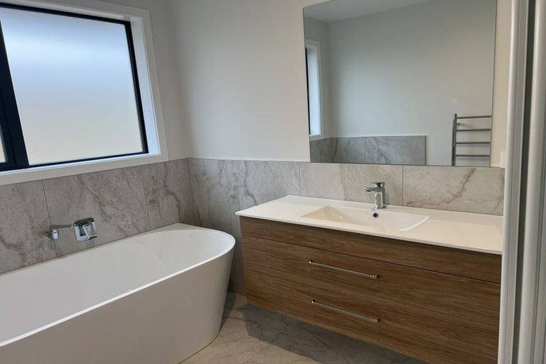 Photo of property in 17 Kanuka Avenue, Owhata, Rotorua, 3010