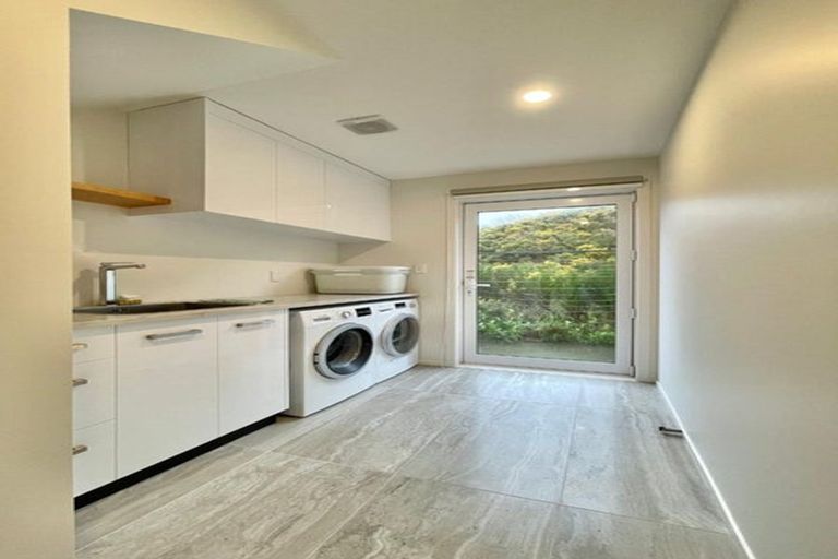 Photo of property in 11 Hislop Way, Johnsonville, Wellington, 6037