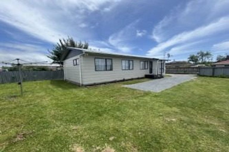 Photo of property in 18a Stuckey Street, Levin, 5510