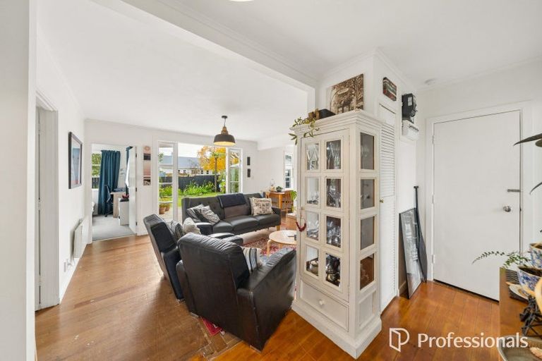 Photo of property in 6 Anson Grove, Naenae, Lower Hutt, 5011