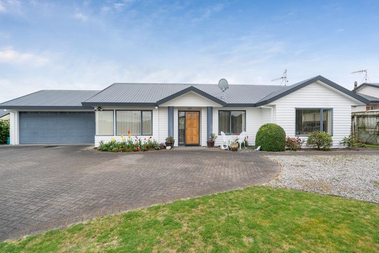Photo of property in 4 The Grove, Nukuhau, Taupo, 3330