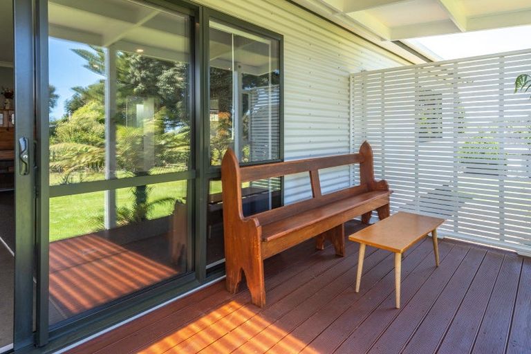 Photo of property in 22 Kiharoa Street, Otaki Beach, Otaki, 5512