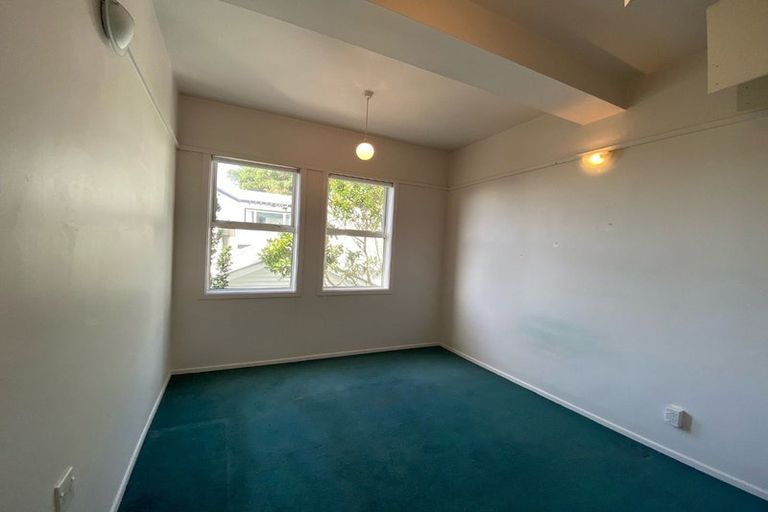 Photo of property in 2u4 Brooklyn Terrace, Brooklyn, Wellington, 6021