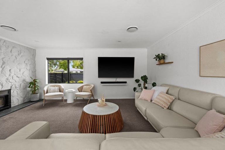 Photo of property in 29 Kent Terrace, Taradale, Napier, 4112
