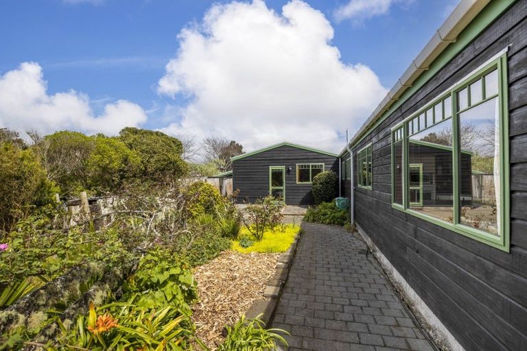 Photo of property in 43c Lismore Street, Strandon, New Plymouth, 4312