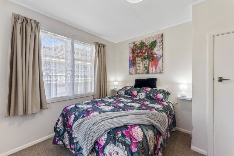 Photo of property in 113 Hine Road, Wainuiomata, Lower Hutt, 5014