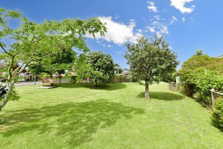 Photo of property in 26 The Grove, Red Beach, 0932