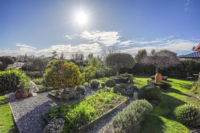 Photo of property in 20 Kingsford Drive, Stoke, Nelson, 7011