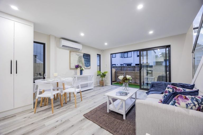 Photo of property in 7/6 Vine Street, Mangere East, Auckland, 2024