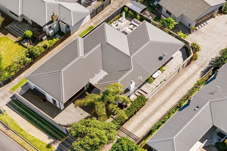 Photo of property in 13a Tui Street, Mount Maunganui, 3116