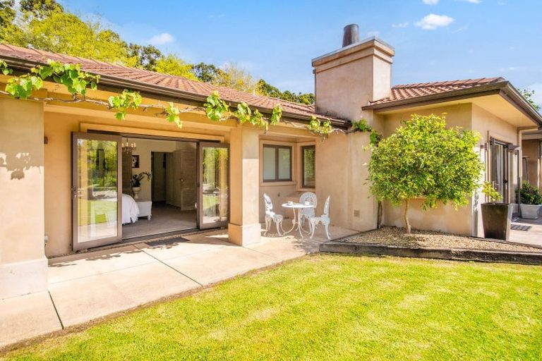 Photo of property in 121 Access Road, Kumeu, 0891