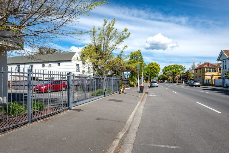 Photo of property in 3/318 Barbadoes Street, Christchurch Central, Christchurch, 8011