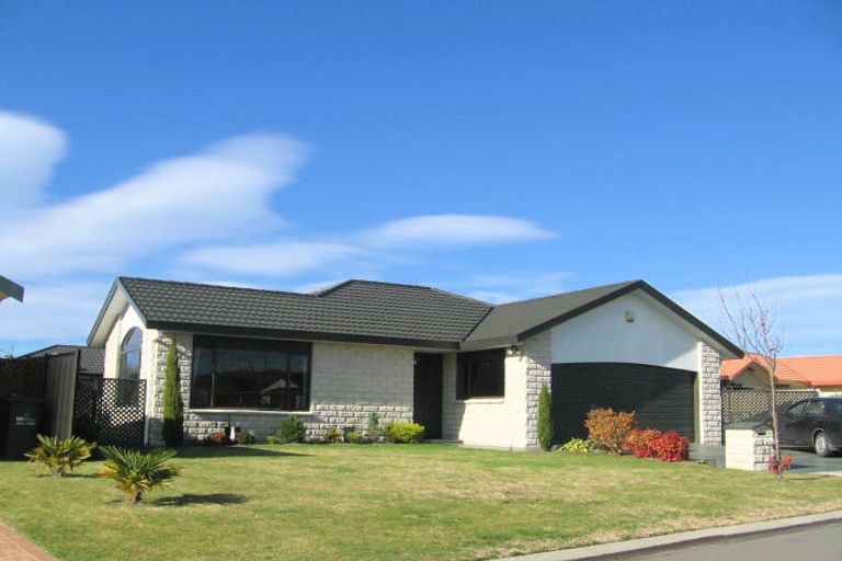 Photo of property in 11 Flemington Place, Taradale, Napier, 4112