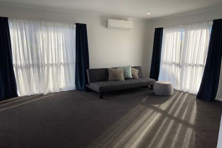 Photo of property in 3 William Dawson Crescent, Wigram, Christchurch, 8025