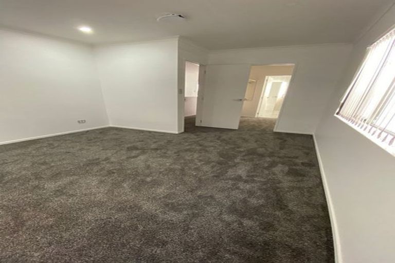 Photo of property in 10b Vickerman Street, Otara, Auckland, 2023