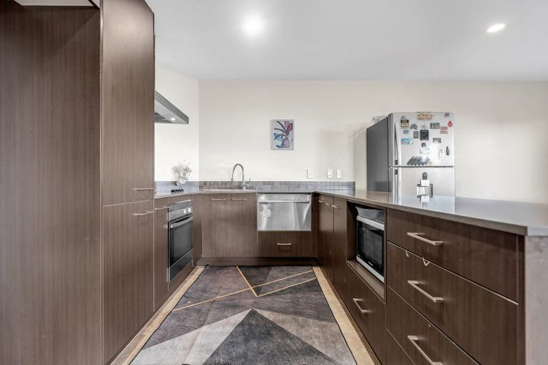 Photo of property in 3/1 Gracechurch Drive, Flat Bush, Auckland, 2016