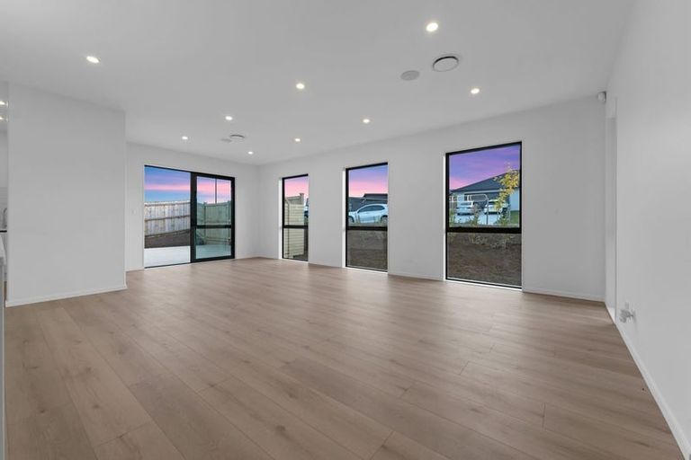 Photo of property in 1 Bathurst Crescent, Pokeno, 2402