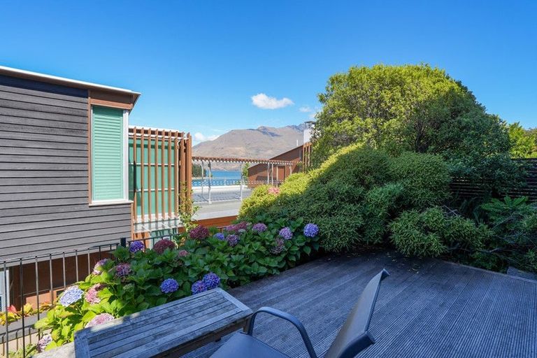 Photo of property in Lake Street Apartments, 10/8 Lake Street, Queenstown, 9300