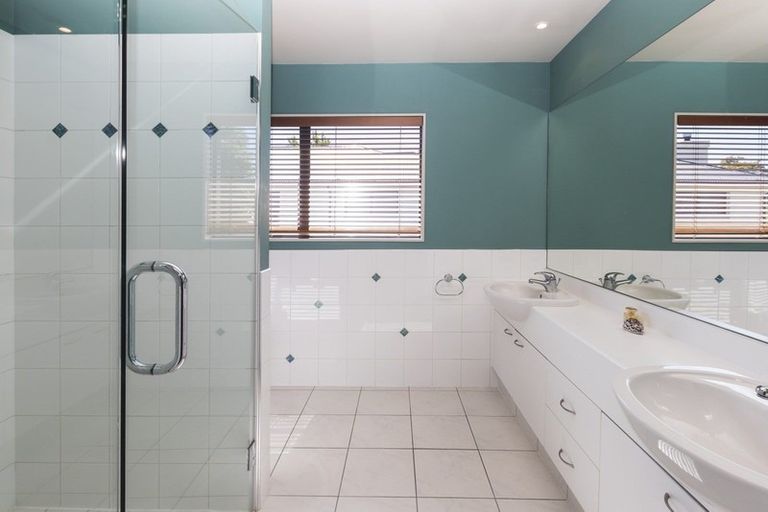 Photo of property in 58a Puriri Street, Riccarton, Christchurch, 8041