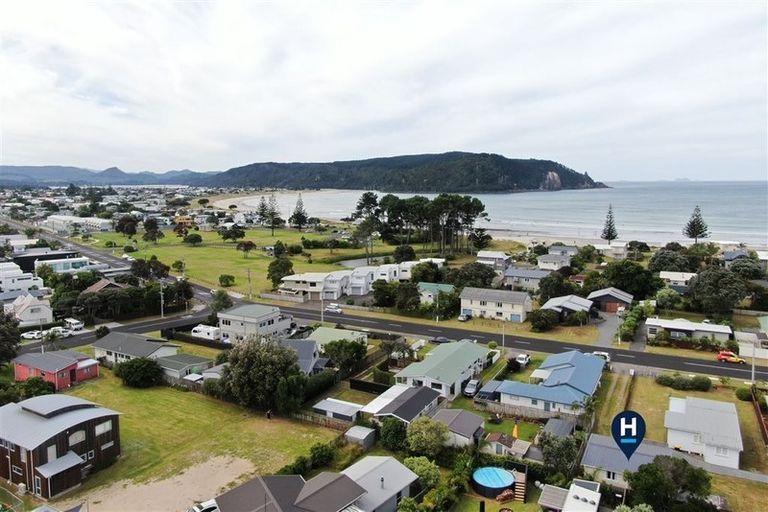 Photo of property in 609b Ocean Road, Whangamata, 3620