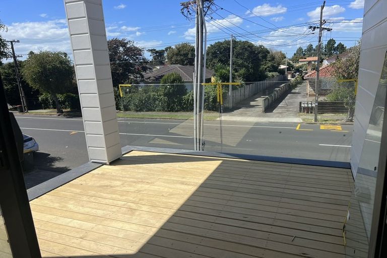 Photo of property in 17a Huia Road, Papatoetoe, Auckland, 2025