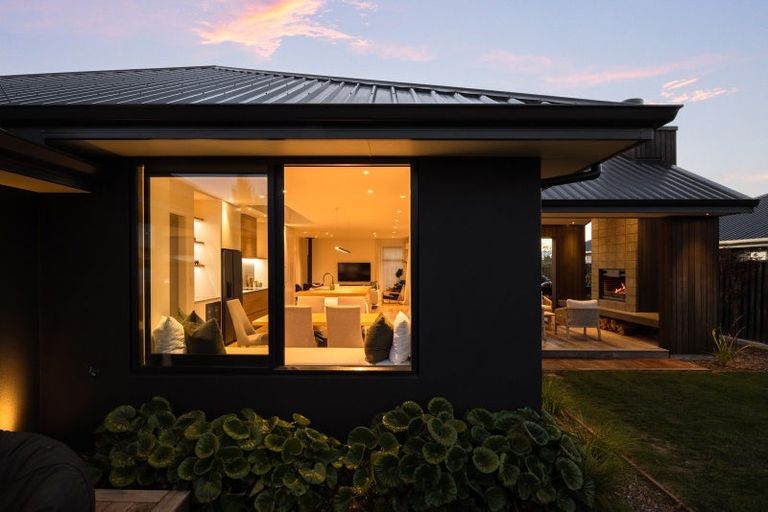 Photo of property in 53 Whareatea Road, Redwoodtown, Blenheim, 7201