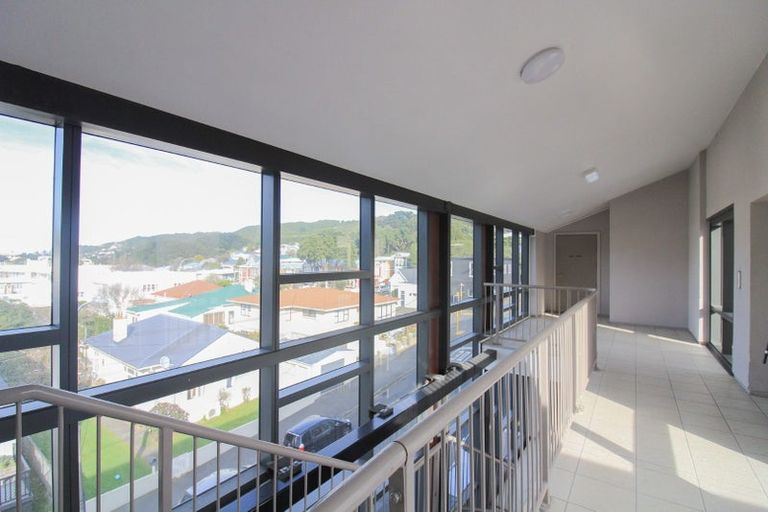 Photo of property in Luxford Villas, 311/72u Herald Street, Berhampore, Wellington, 6023