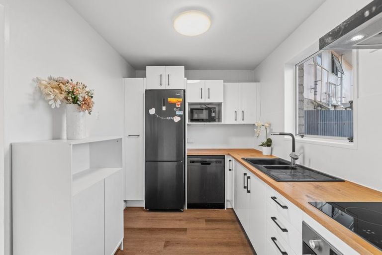 Photo of property in 4/14 Church Square, Addington, Christchurch, 8024