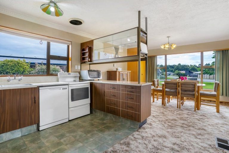 Photo of property in 30 Waterford Drive, Winton, 9720